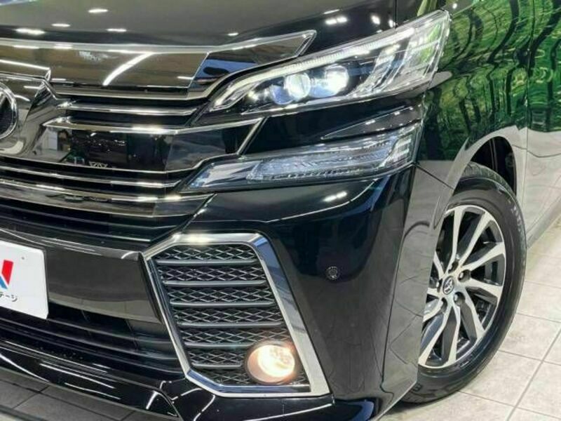 VELLFIRE-13