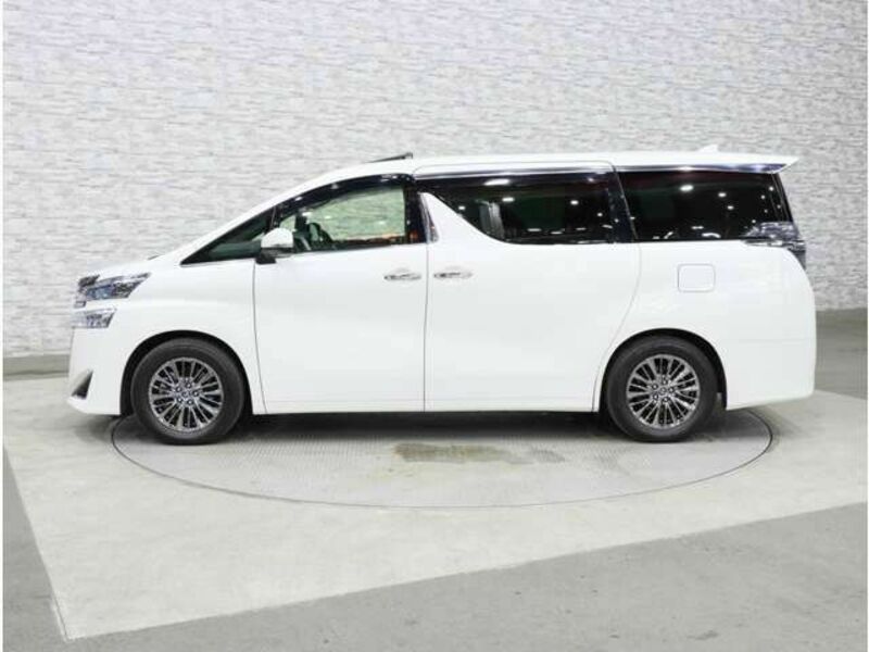 VELLFIRE-11