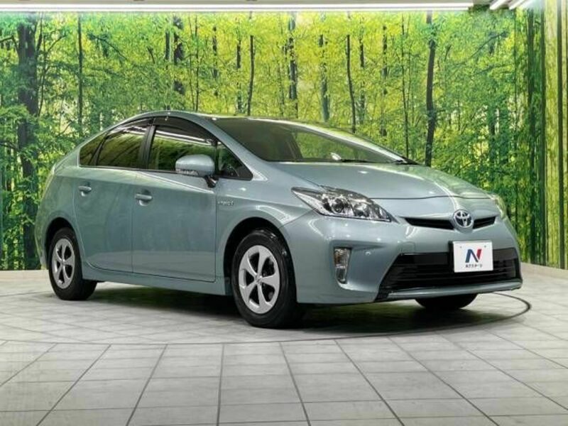 PRIUS-16