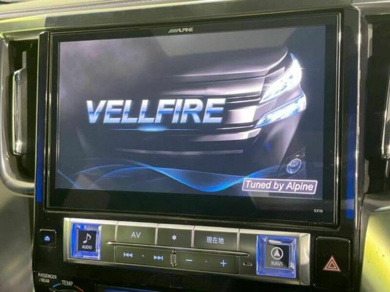 VELLFIRE-6