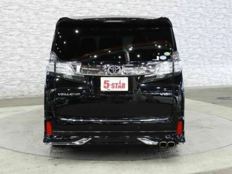 VELLFIRE-13