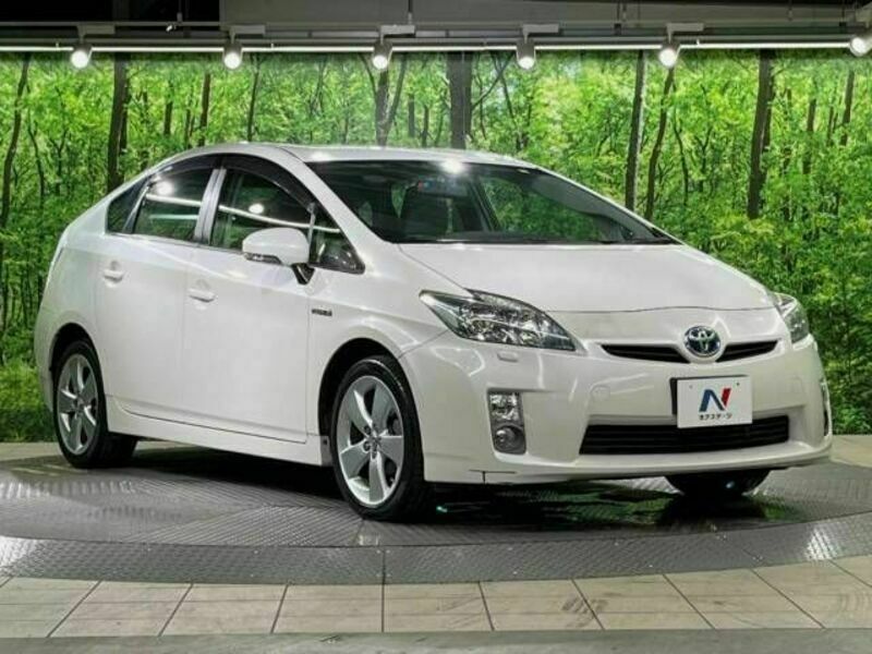 PRIUS-16