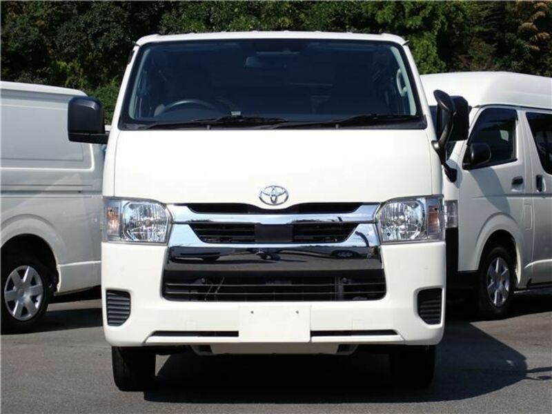 HIACE VAN-37