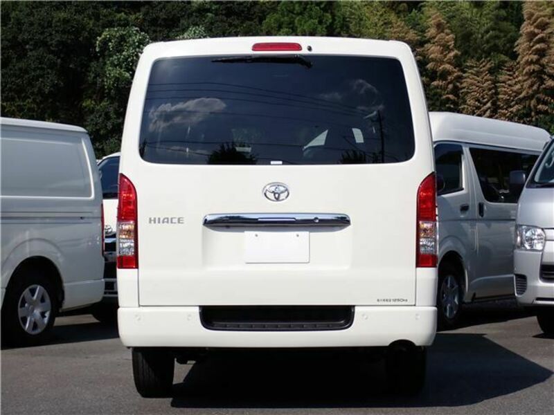 HIACE VAN-38