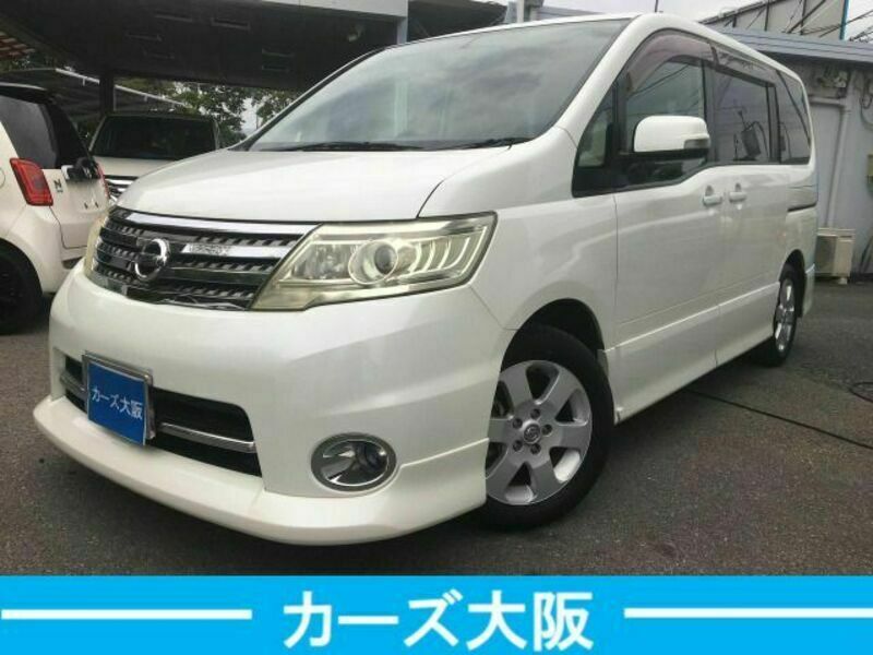 NISSAN　SERENA