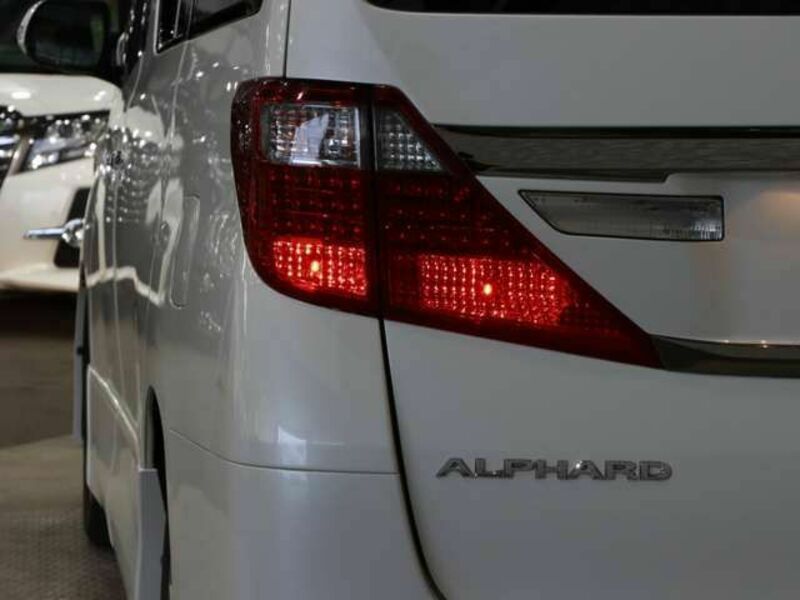 ALPHARD-15