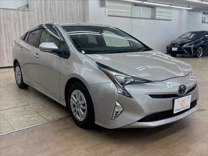 PRIUS-15