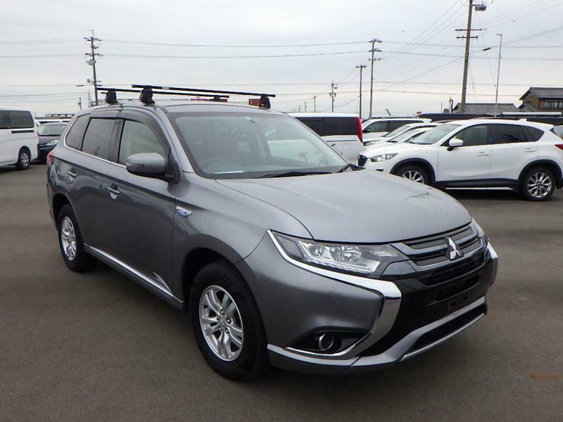 OUTLANDER PHEV