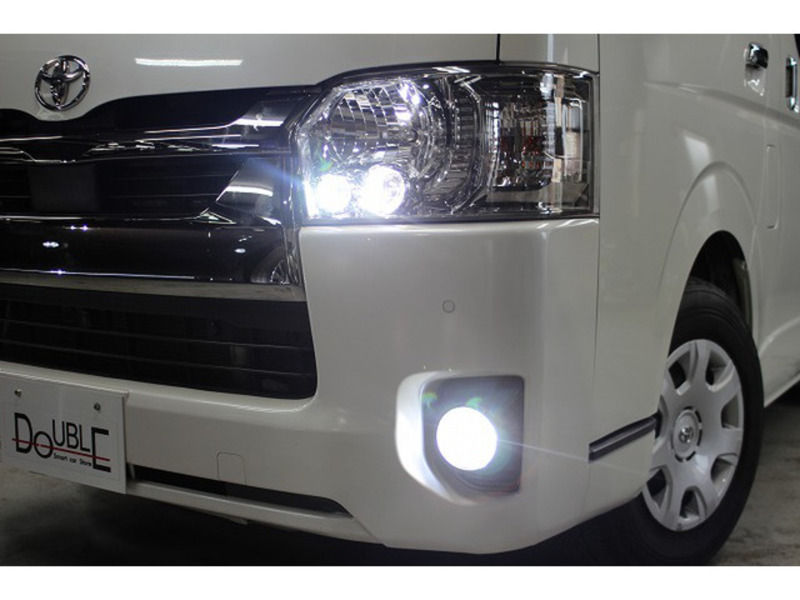 HIACE VAN-1