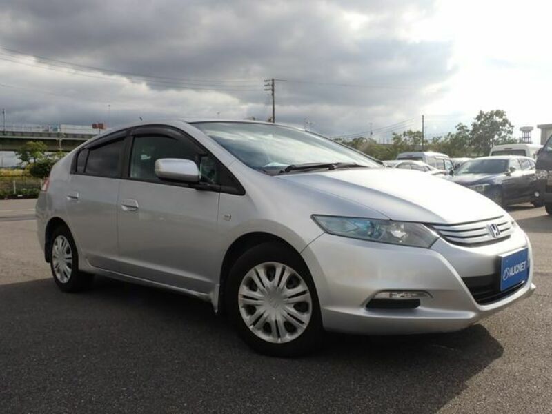 HONDA　INSIGHT