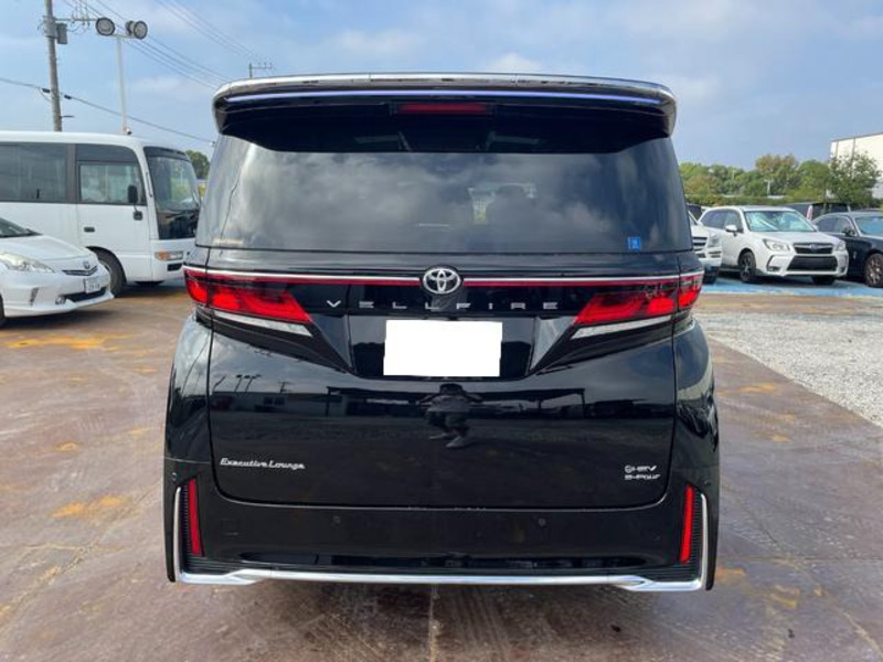 VELLFIRE-9