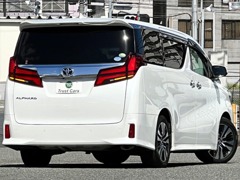 ALPHARD-1