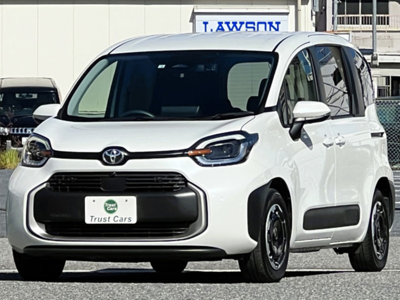 TOYOTA　SIENTA