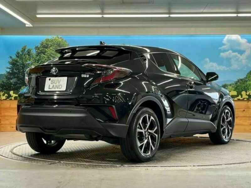 C-HR-17