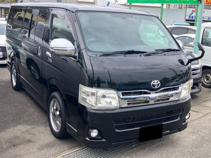 HIACE VAN-4