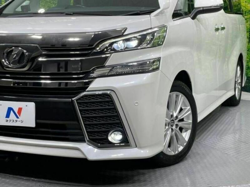 VELLFIRE-13