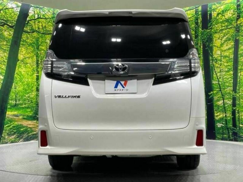 VELLFIRE-16