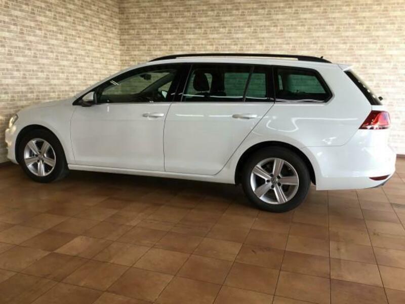 GOLF VARIANT
