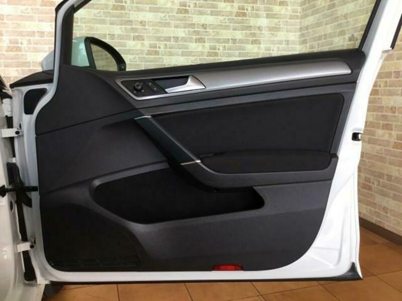 GOLF VARIANT