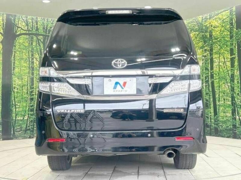 VELLFIRE-16