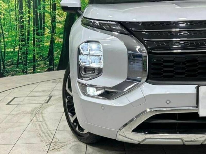 OUTLANDER PHEV-12