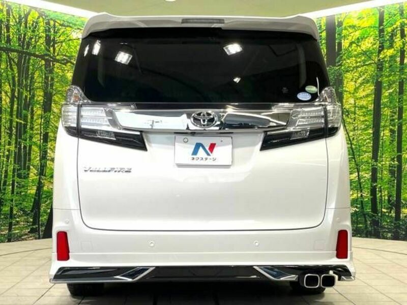 VELLFIRE-16