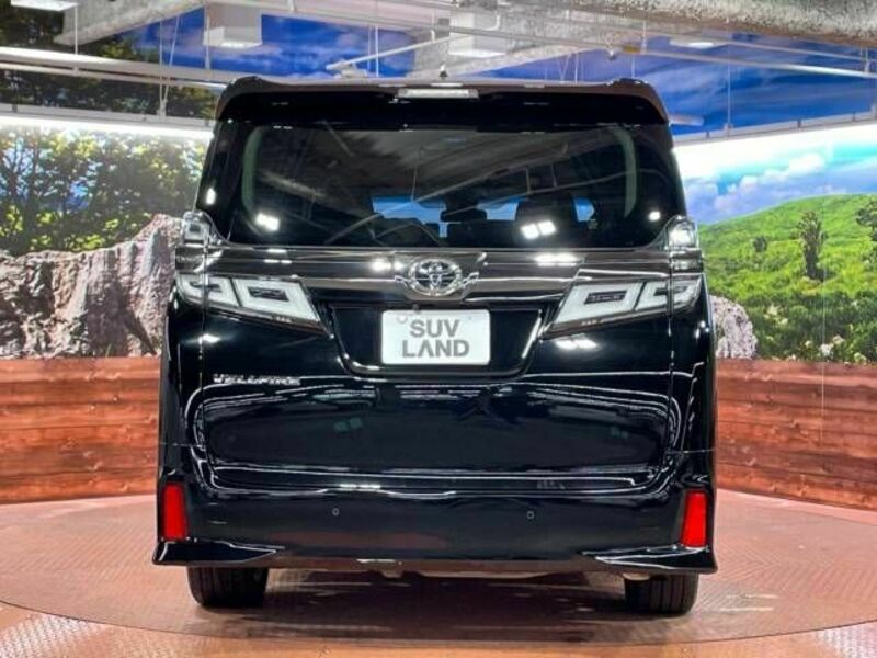 VELLFIRE-16