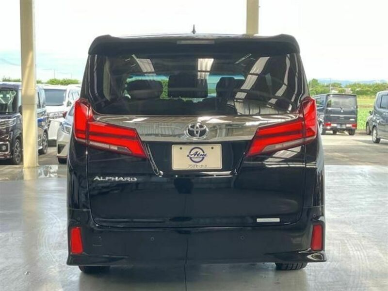 ALPHARD-21