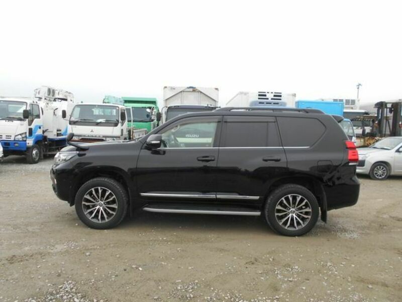 LAND CRUISER PRADO-6