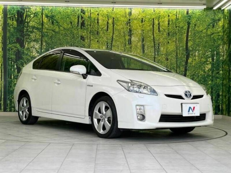 PRIUS-16