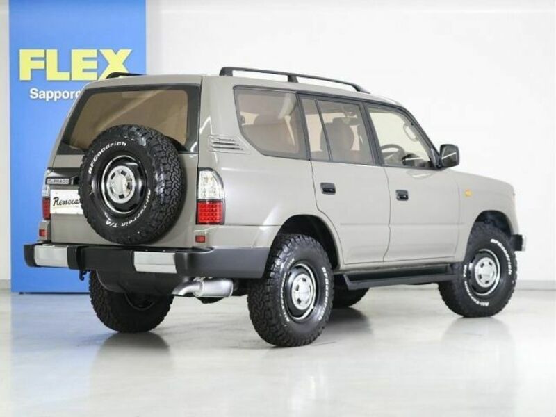 LAND CRUISER PRADO-2