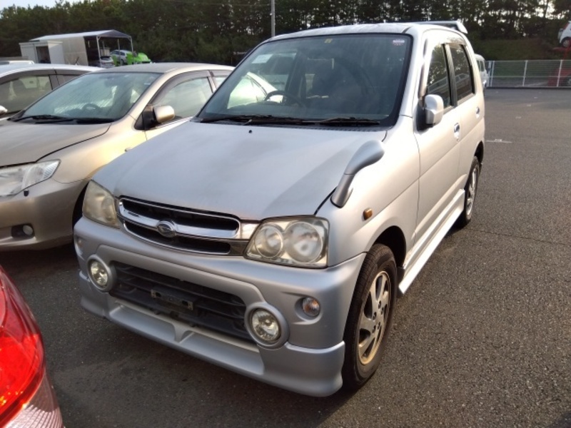 DAIHATSU　TERIOS KID