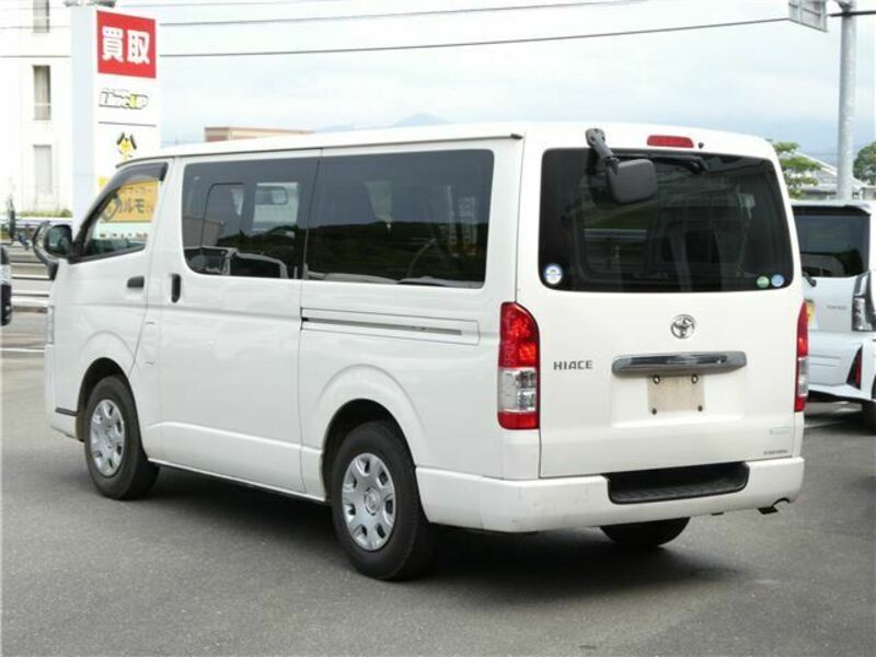 HIACE VAN-31