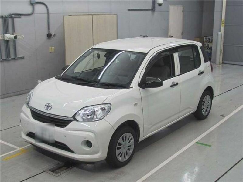 TOYOTA　PASSO