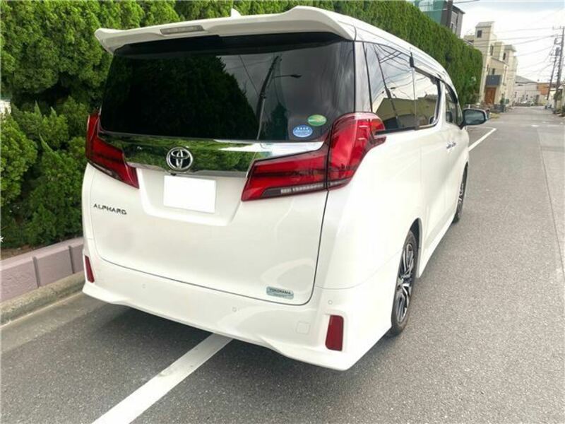 VELLFIRE-4