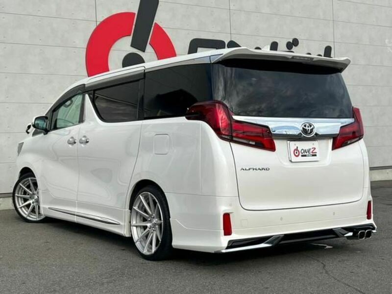 ALPHARD-4