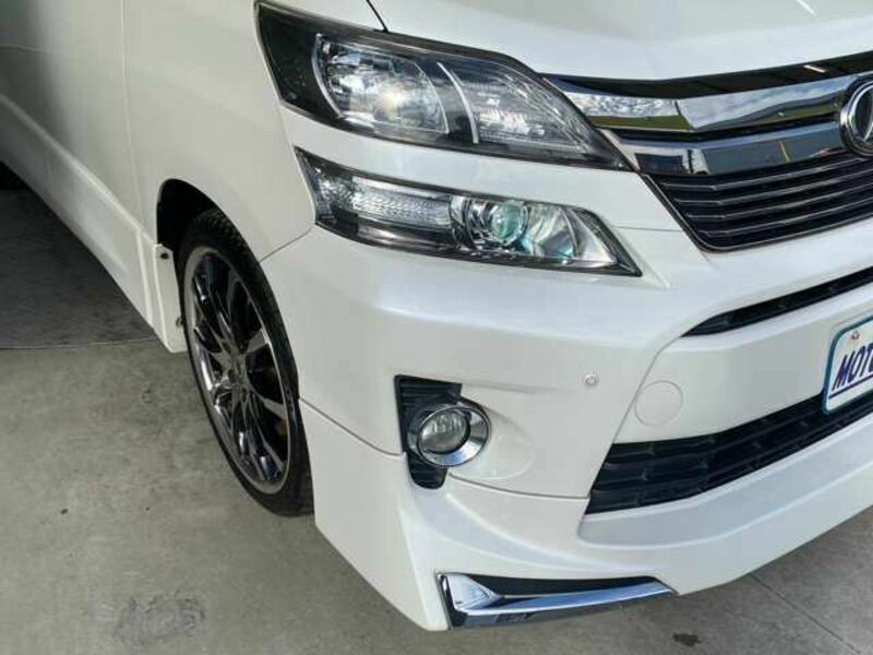 VELLFIRE-36