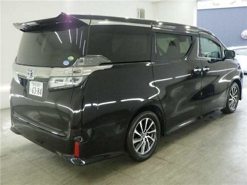 VELLFIRE-4