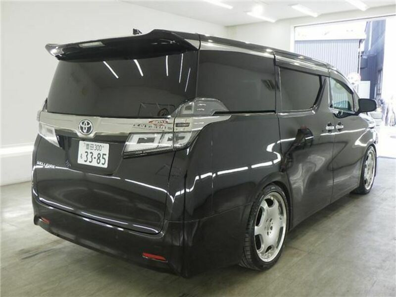 VELLFIRE-4