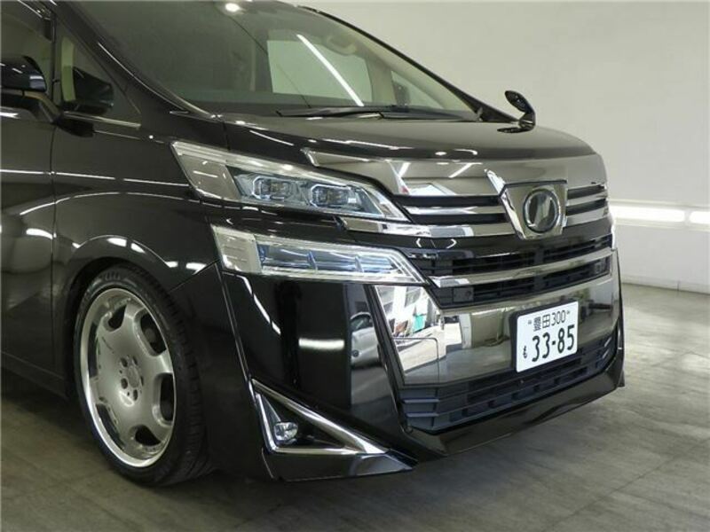 VELLFIRE-9