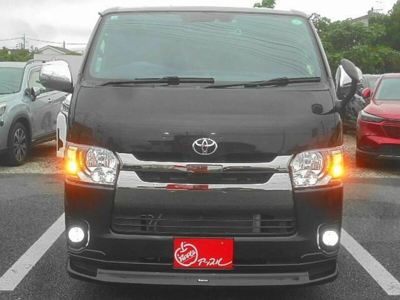 HIACE VAN-1