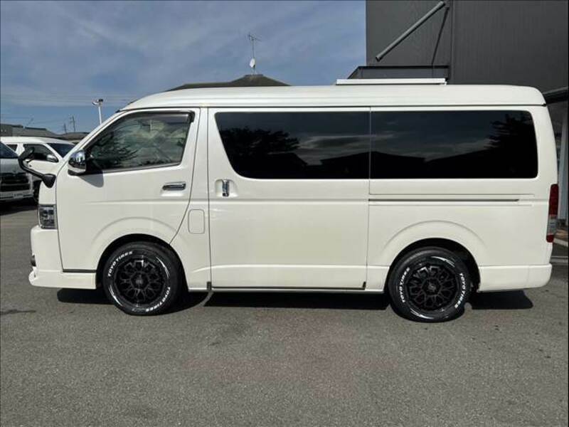 HIACE VAN-13