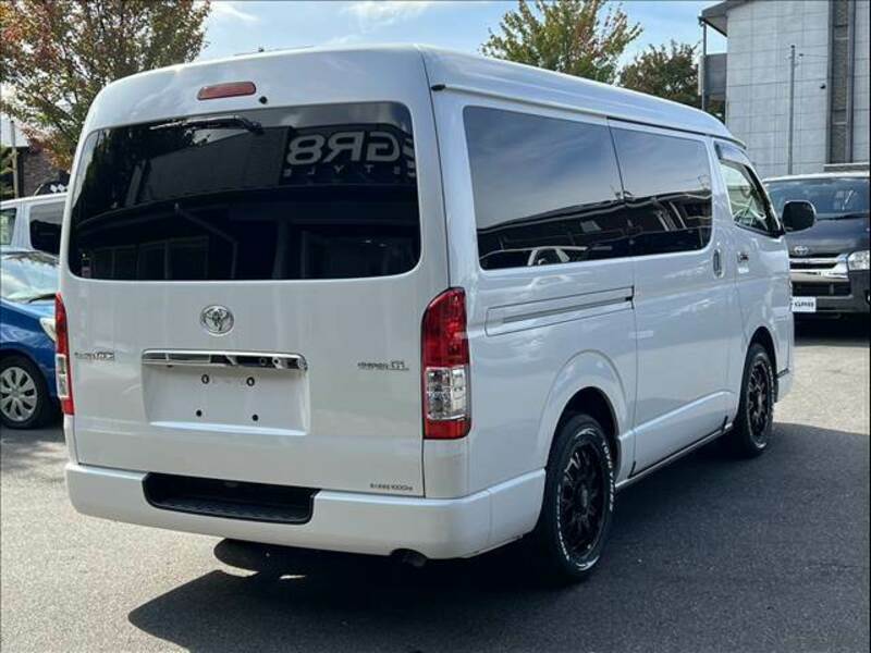 HIACE VAN-14