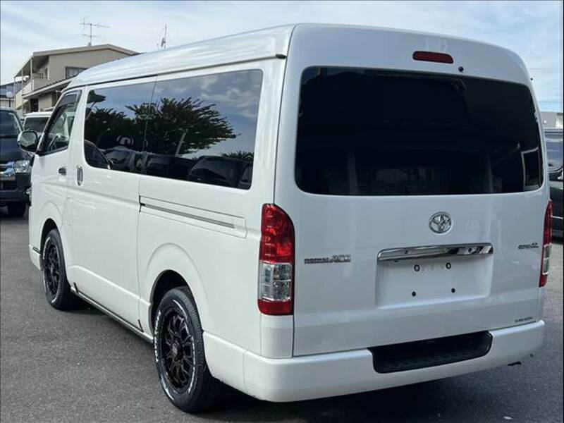 HIACE VAN-15