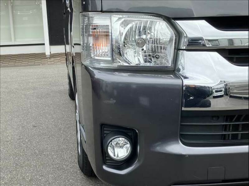 HIACE VAN-9