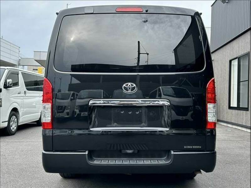 HIACE VAN-2