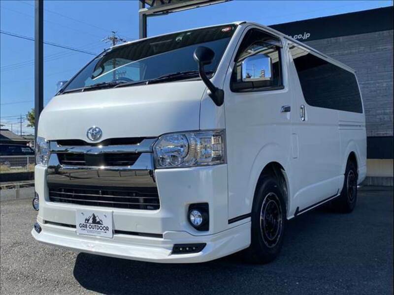 HIACE-11