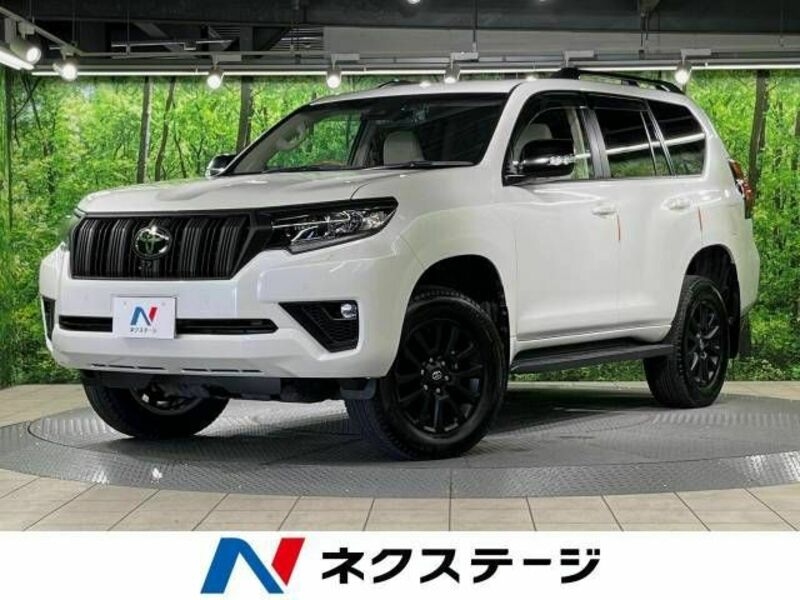 TOYOTA　LAND CRUISER PRADO