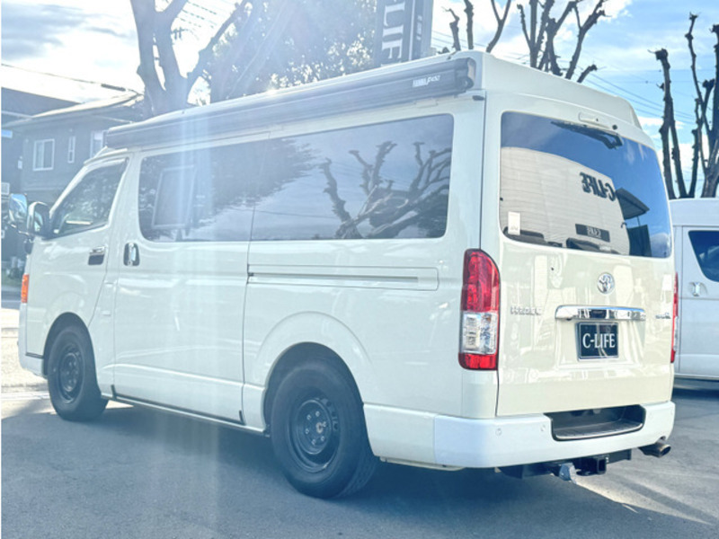 HIACE VAN-10