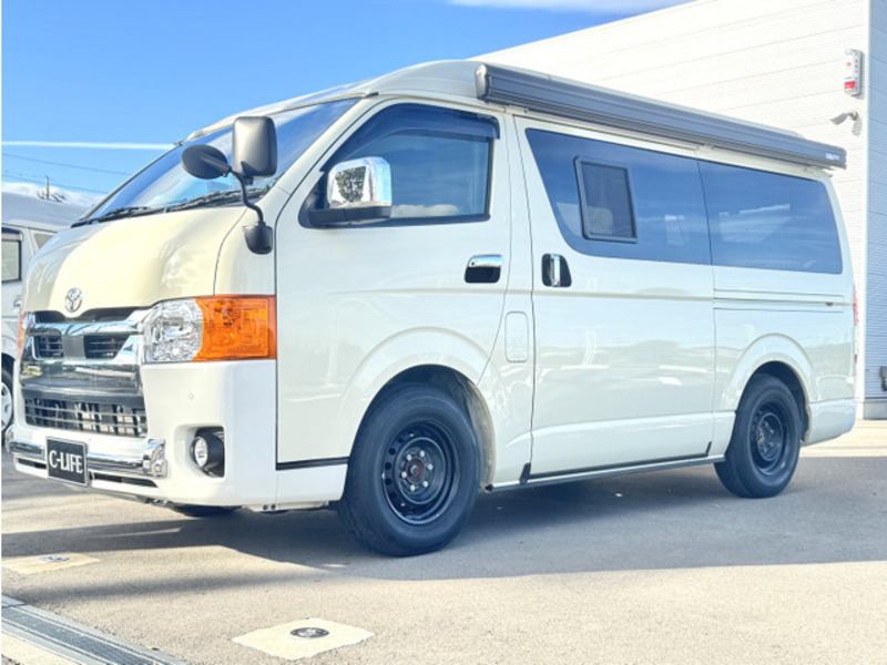 HIACE VAN-8